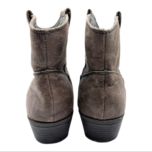 Madden Girl Sanoma Vegan Brown Taupe Short Western Boots Size 6.5 - Picture 13 of 15